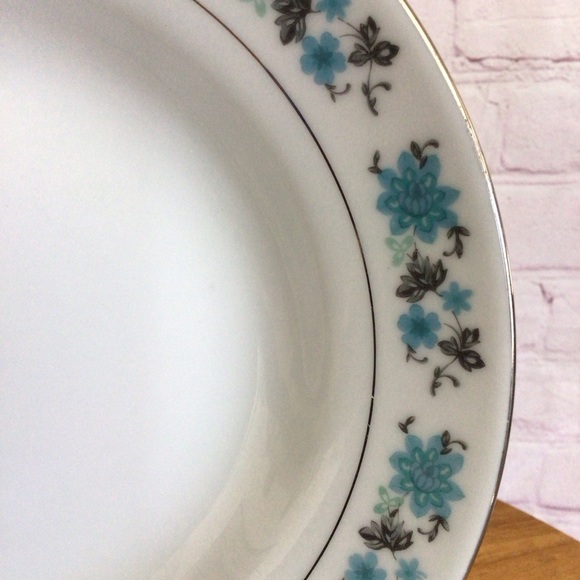 Vintage Blue Floral Rimmed Soup Bowl - Set of 4 - Picture 2 of 11